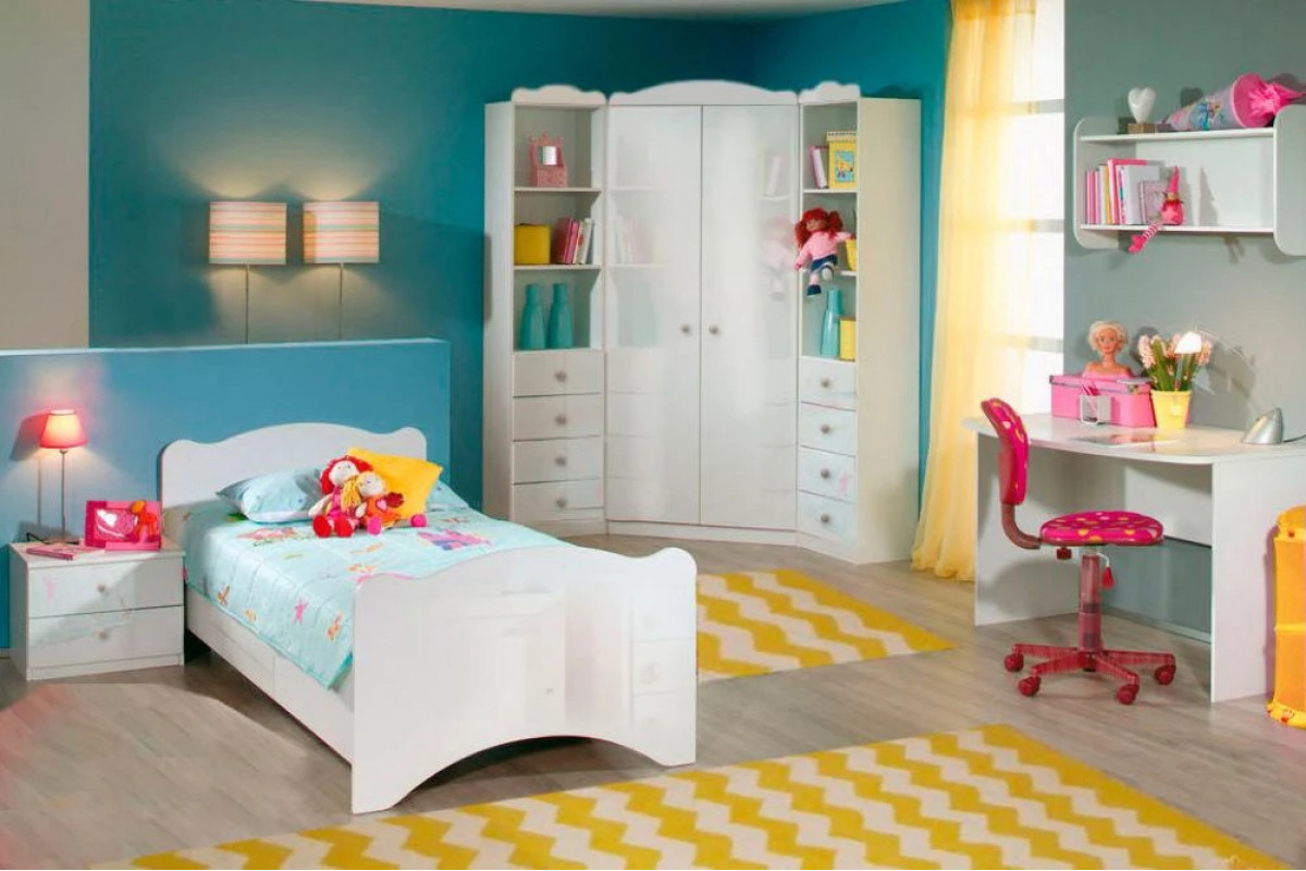 Комплект мебели для детской комнаты